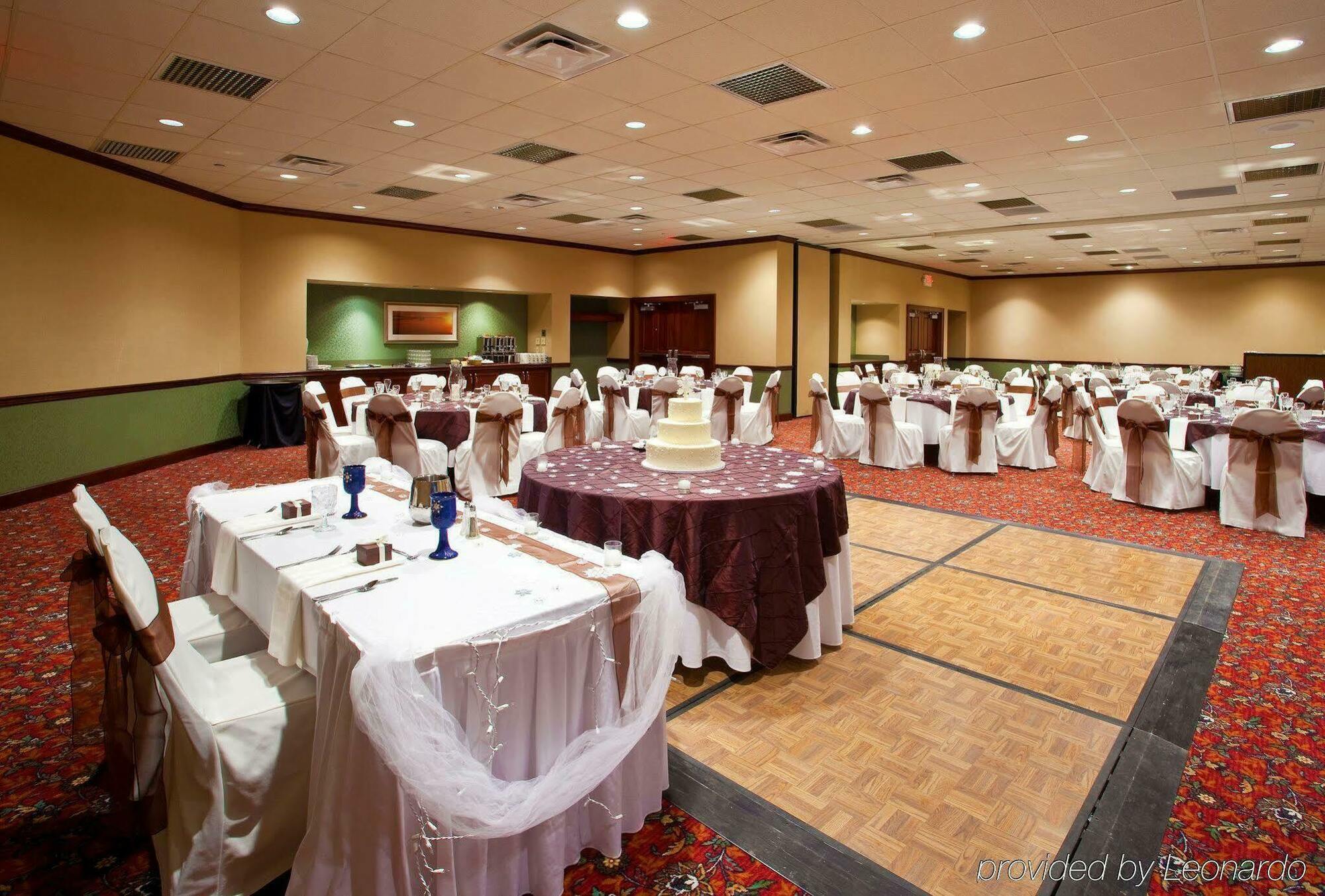 Holiday Inn Dayton/Fairborn I-675 By Ihg Exterior foto